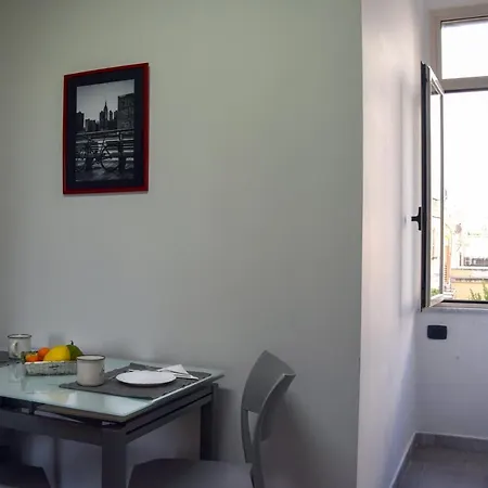 Lydoy Apartment